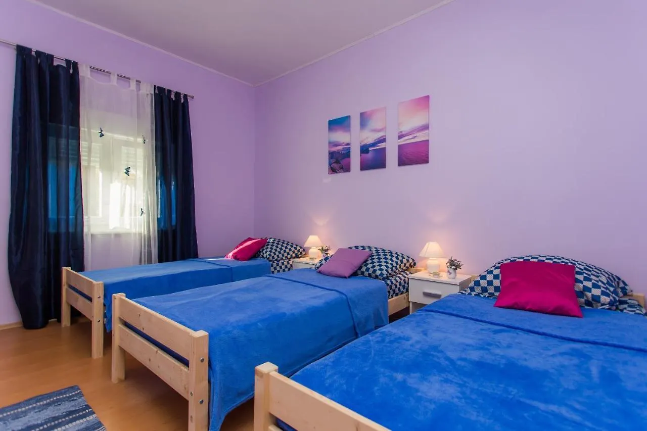 Apartment Marin Kastela Croatia