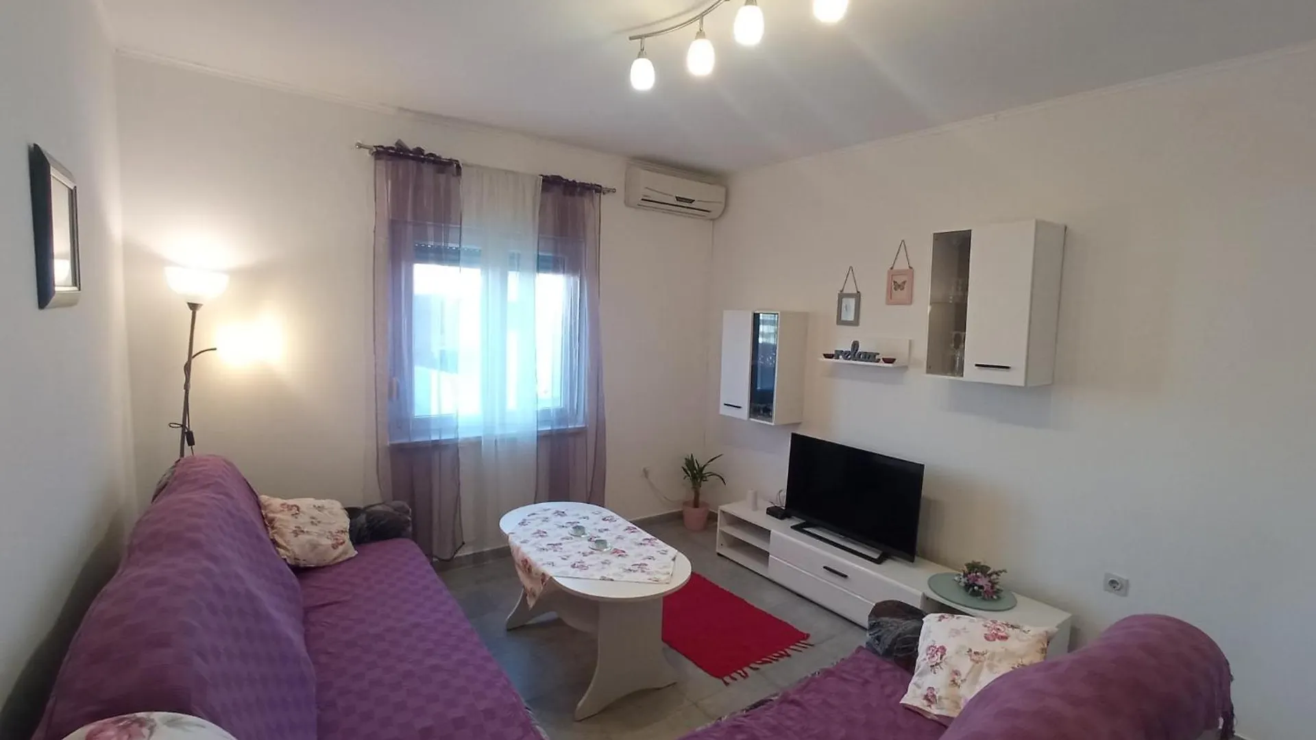 Apartment Marin Kastela Croatia